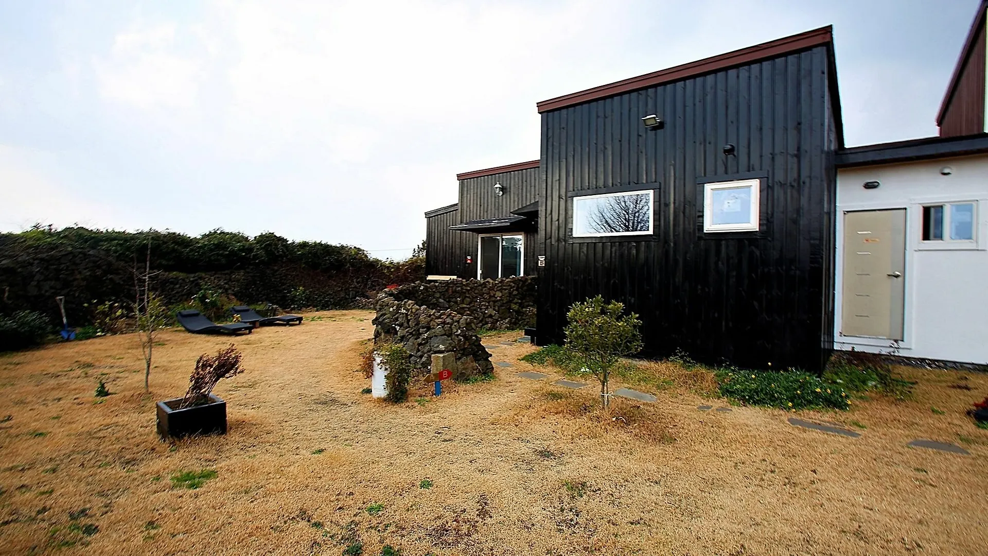 Jini Cottage Jeju